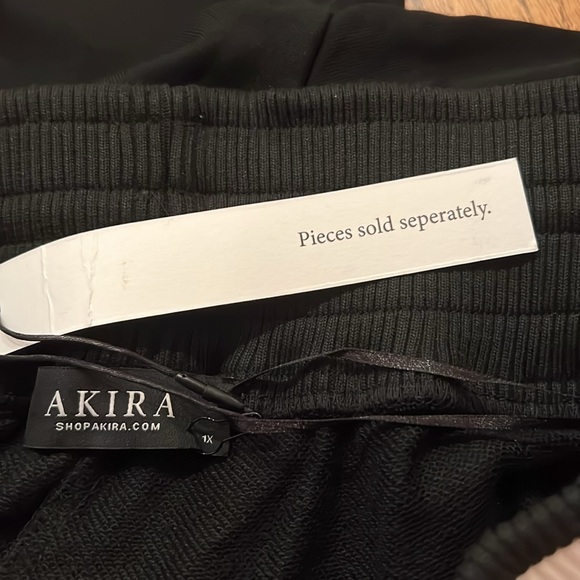 Akira Black Sweatpants With White Fuzzy Trim On Front & Back Size 1X - Picture 11 of 12